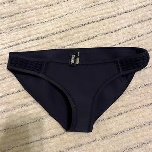 triangl swimwear Women's Dark Navy  Bottom